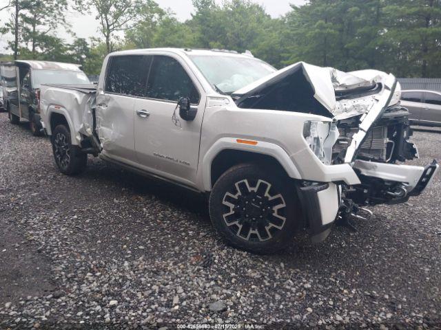  Salvage General Motors Sierra 2500HD