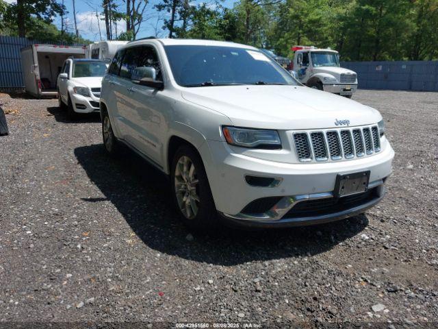  Salvage Jeep Grand Cherokee