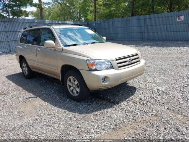  Salvage Toyota Highlander