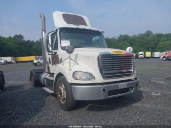  Salvage Freightliner M2