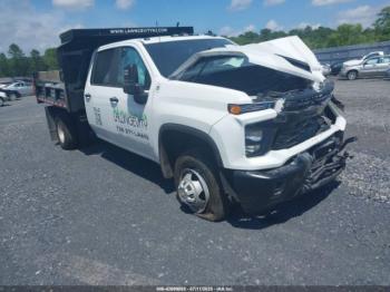  Salvage Chevrolet Silverado 3500