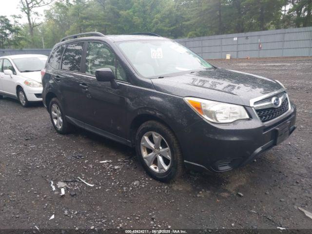  Salvage Subaru Forester