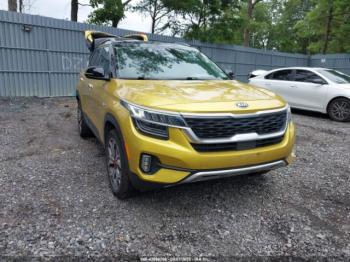  Salvage Kia Seltos