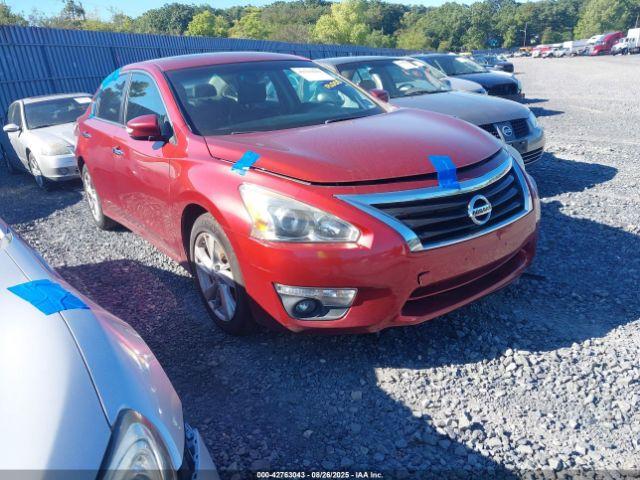  Salvage Nissan Altima