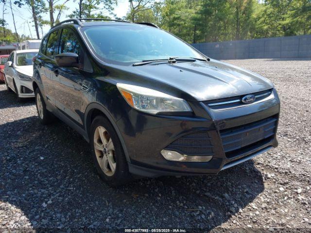  Salvage Ford Escape