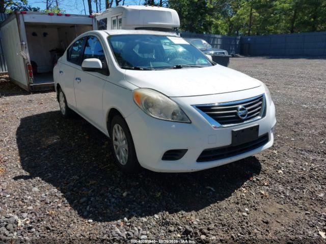  Salvage Nissan Versa