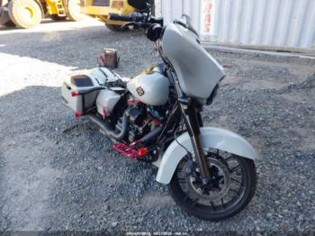  Salvage Harley-Davidson Flhxse