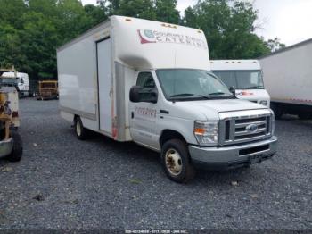  Salvage Ford E-350