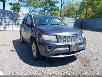  Salvage Jeep Compass