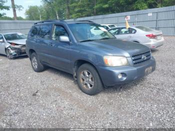  Salvage Toyota Highlander
