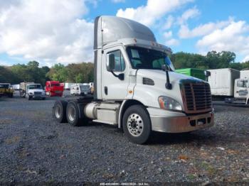  Salvage Freightliner Cascadia 113