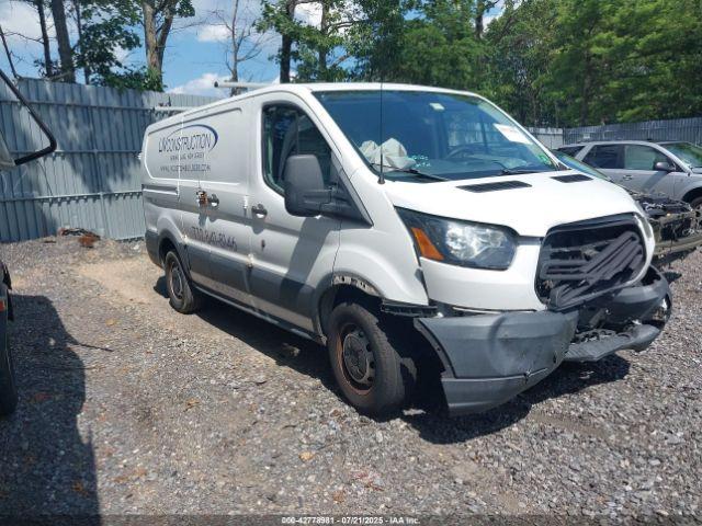  Salvage Ford Transit