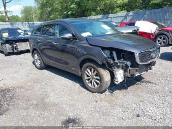  Salvage Kia Sorento