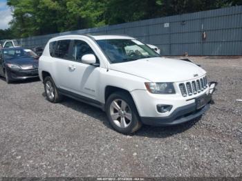  Salvage Jeep Compass