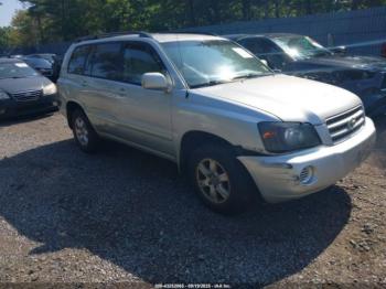  Salvage Toyota Highlander