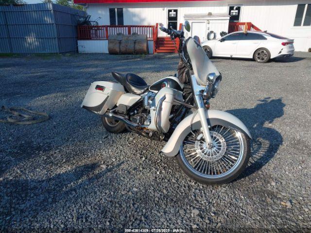 Salvage Harley-Davidson Flhtcui