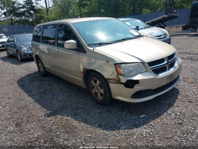  Salvage Dodge Grand Caravan