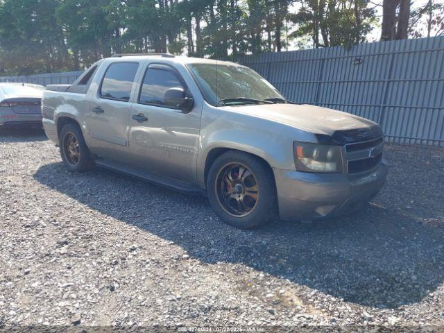  Salvage Chevrolet Avalanche 1500