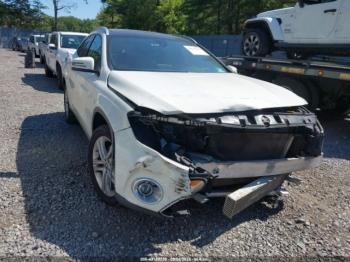  Salvage Mercedes-Benz GLA