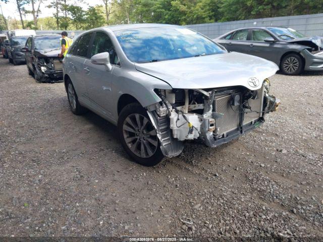  Salvage Toyota Venza