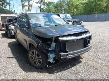  Salvage Kia Seltos