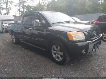  Salvage Nissan Titan