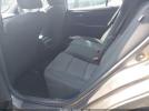 Toyota Camry Le Image 7