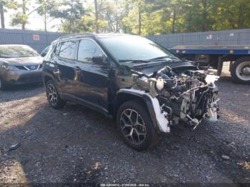  Salvage Jeep Compass