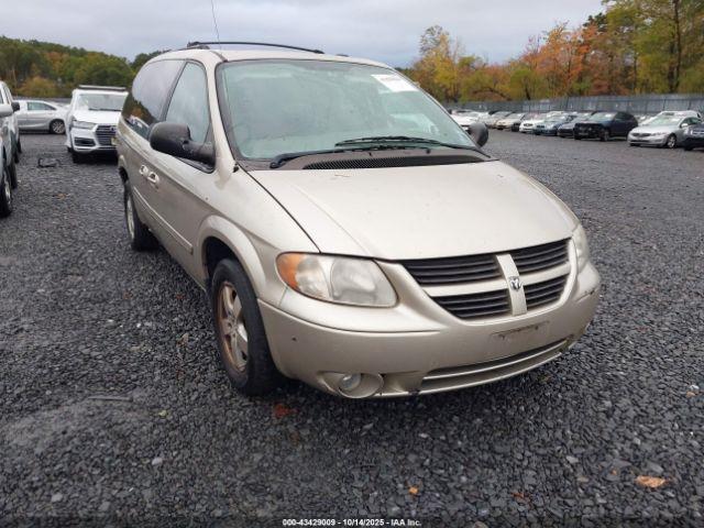  Salvage Dodge Grand Caravan
