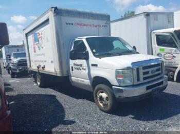  Salvage Ford E-450