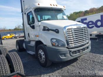  Salvage Freightliner Cascadia 113