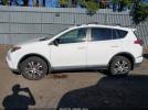 Toyota RAV4 Le Image 15