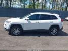 Jeep Cherokee Limited 4x4 Image 4