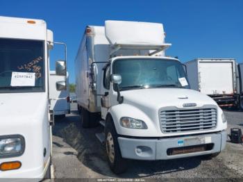  Salvage Freightliner M2