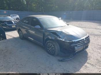  Salvage Volkswagen Jetta