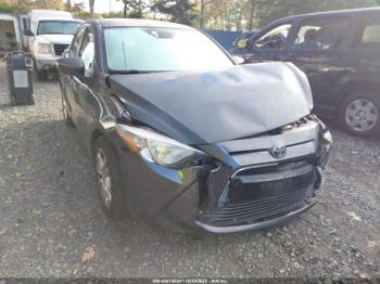  Salvage Toyota Yaris