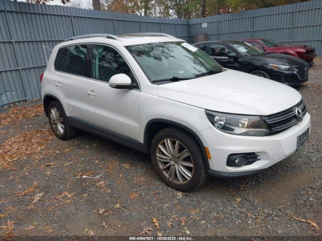  Salvage Volkswagen Tiguan