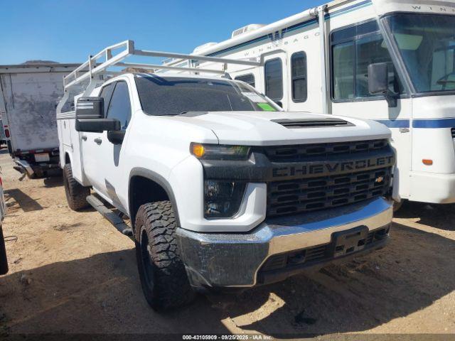  Salvage Chevrolet Silverado 2500