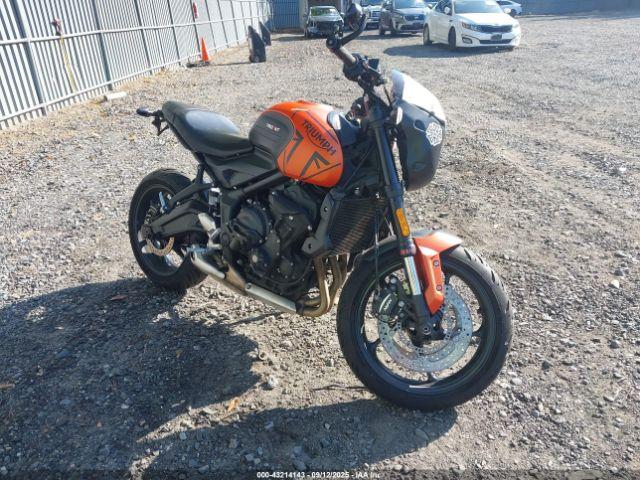  Salvage Triumph Motorcycle Trident 660