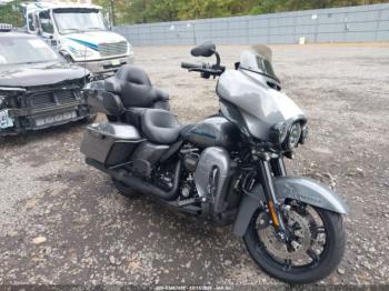  Salvage Harley-Davidson Flhtk