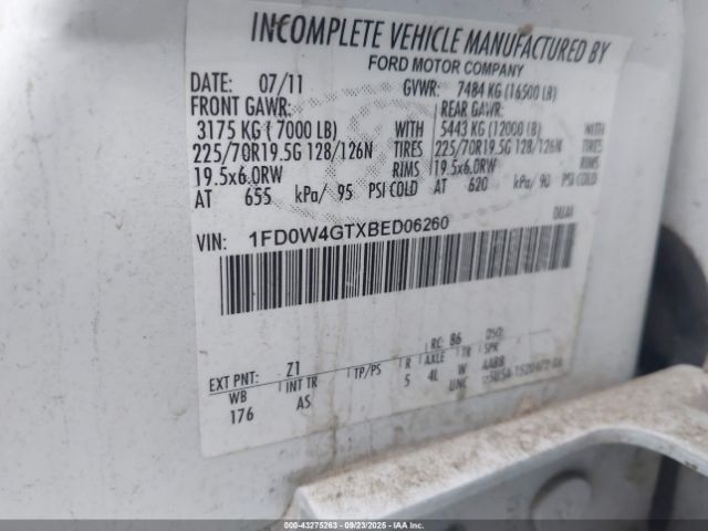 Ford F-450 Xl Image 3