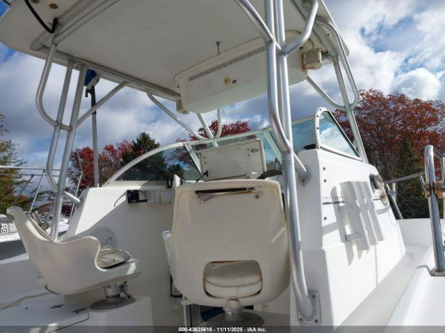 Cruisers Yachts Other Image 4