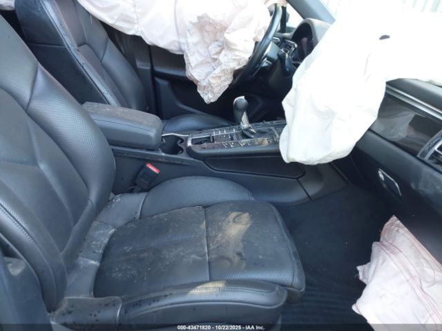 Porsche Macan Image 6