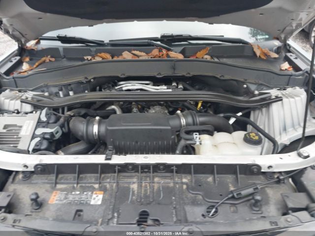 Ford Explorer St Image 9