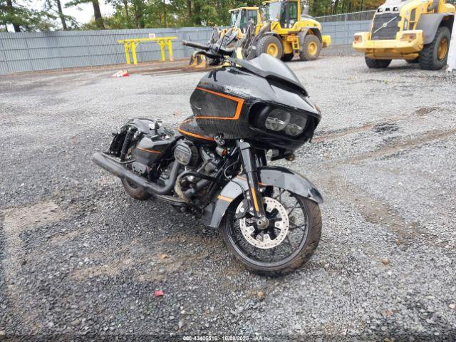  Salvage Harley-Davidson Fltrxs