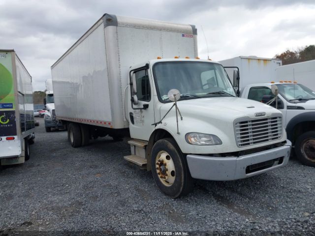 Freightliner M2 106 Image 1