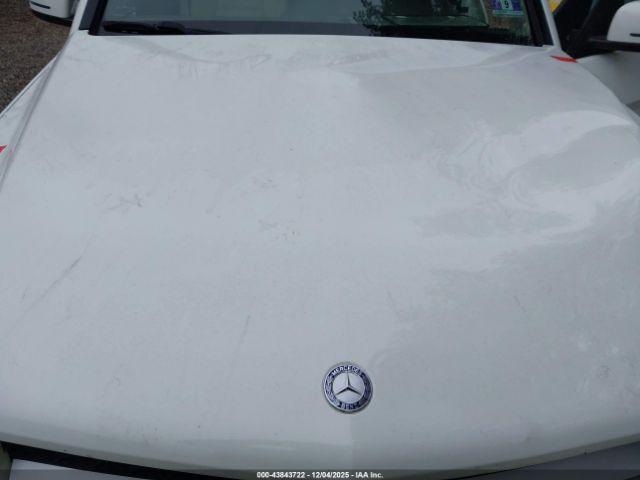 Mercedes-Benz GLK 4matic Image 14