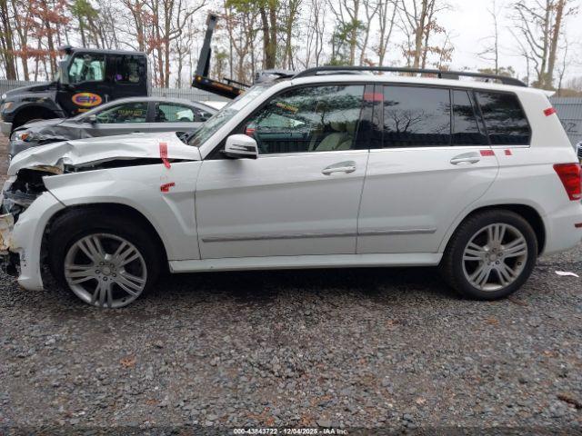 Mercedes-Benz GLK 4matic Image 13