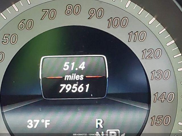 Mercedes-Benz GLK 4matic Image 12