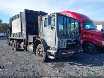  Salvage Mack 600